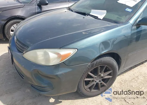 2002 Toyota Camry Le from USA, damaged, VIN 4T1BE32K02U592940